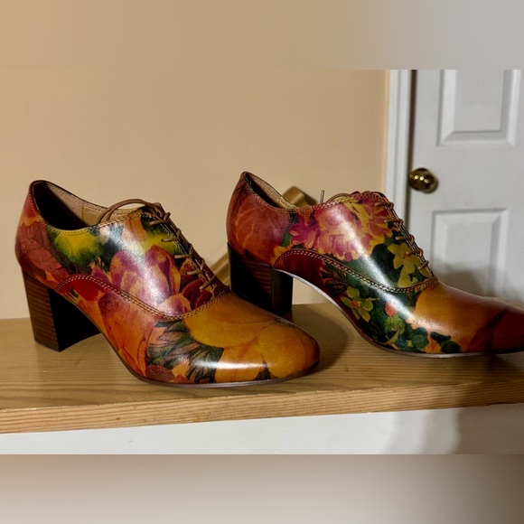Patricia Nash Mara Leather Lace-Up Block Heel Oxford Shooties-Women's Size 11-EC - Picture 1 of 6
